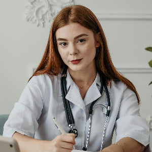 <strong>Dra. Lucía Moreno – Especialista en Medicina Funcional</strong>